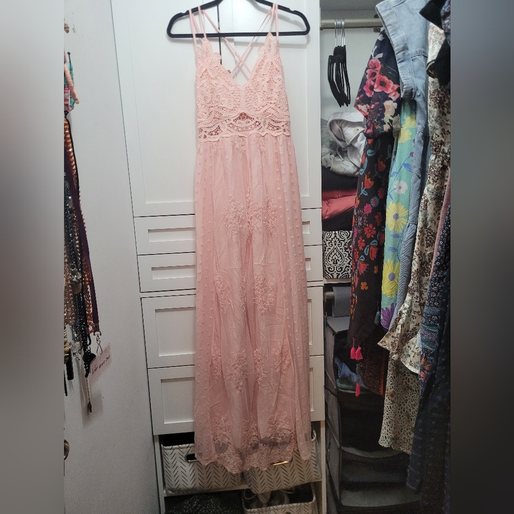 Beautiful maxi dress Size Medium